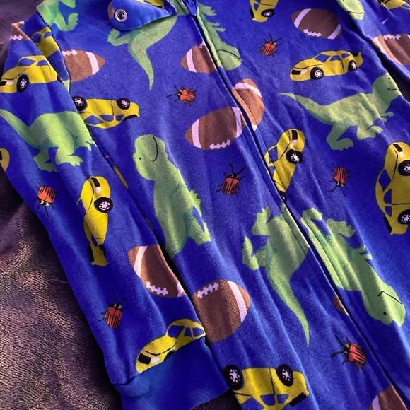 Carter’s 18 Month Army Green Onsie - I’m Awesome - added an extra item - Picture 6 of 7